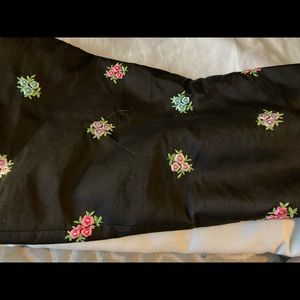 L. Pulitzer Black Silk Capris